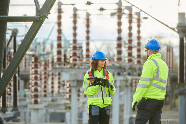 Best Affordable Emergency Electrician  in West Deland, FL